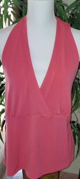 New York & Company Tops - 🌞🧡 PERFECT SUMMER CORAL HALTER, SIZE XL